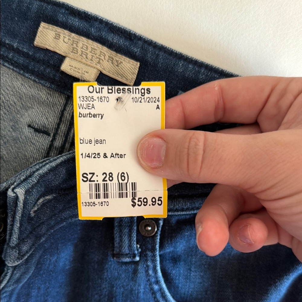 Burberry Women's Denim Jeans - Picture 4 of 10